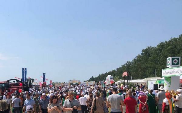 В Кокино открылась агропромышленная выставка День Брянского поля