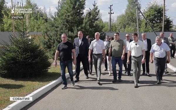 Советник председателя правительства РФ побывал с визитом в Унече