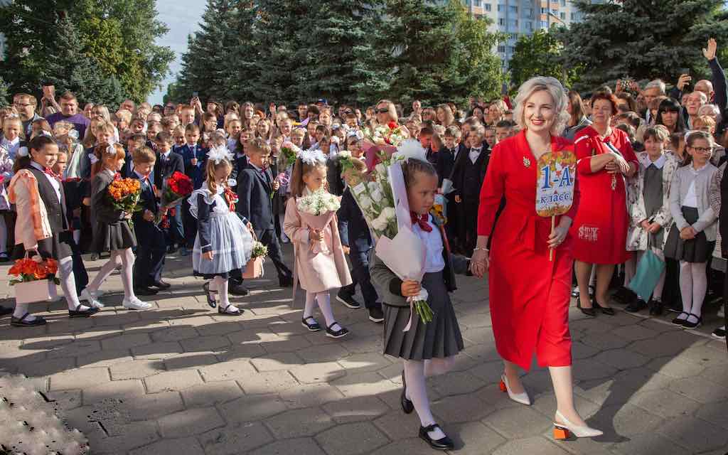 Первого сентября в школы Брянской области придут более 130 тысяч учащихся