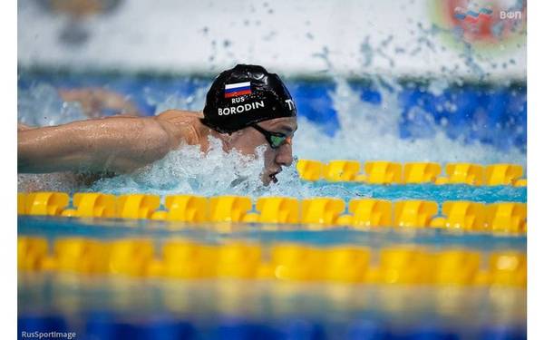 Брянский пловец Илья Бородин одержал победу на Кубке Балтийского моря