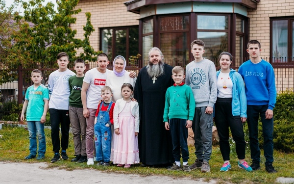 Брянская семья Ляпченковых победила в конкурсе «Семья Года»