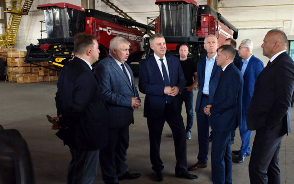 На предприятии «Брянсксельмаш» трудятся около 500 человек