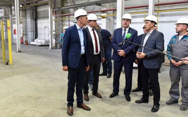 Губернатор Александр Богомаз рассказал о крупнейшем в ЦФО брянском производителе цемента