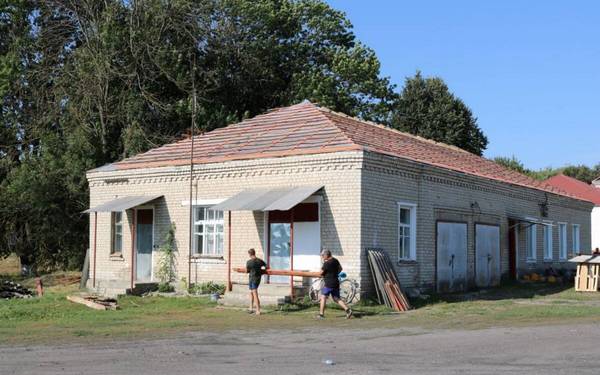 В Комаричской ЦРБ ведётся ремонт пищеблока