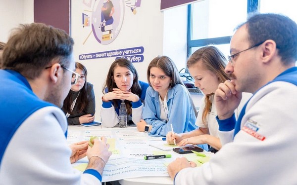 Финалистом конкурса «Флагманы образования» стала студентка Брянского государственного университета Ольга Парфёнова