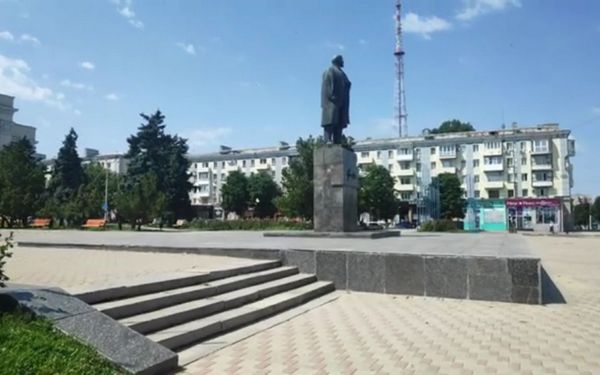 Делегация Брянской области принимает участие в торжествах в ЛНР