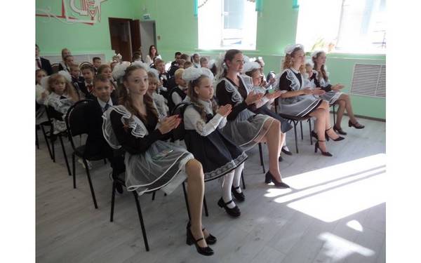 Городская гимназия открылась после капремонта в Дятьково