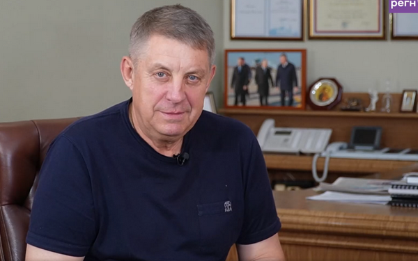 Губернатор Александр Богомаз дал интервью редактору ИА Регнум Марине Ахмедовой