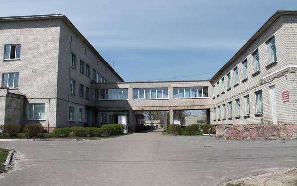 В Суземской райбольнице на Брянщине обновили кровлю