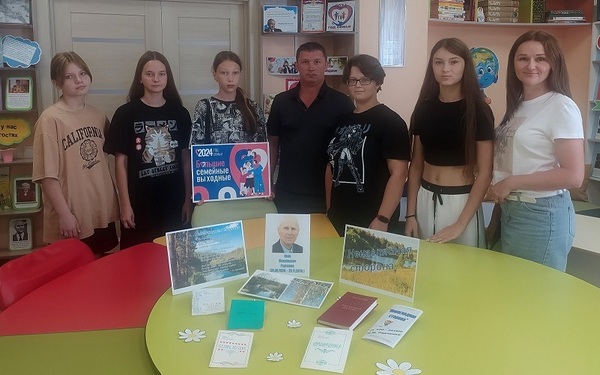 Климовских школьников познакомили с творчеством поэта-земляка