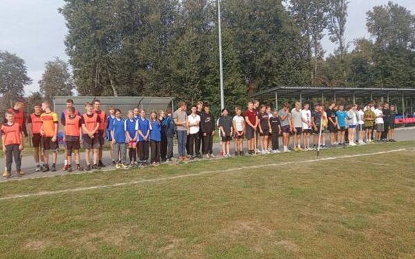 В Мглине Брянской области прошли районные соревнования по мини-лапте