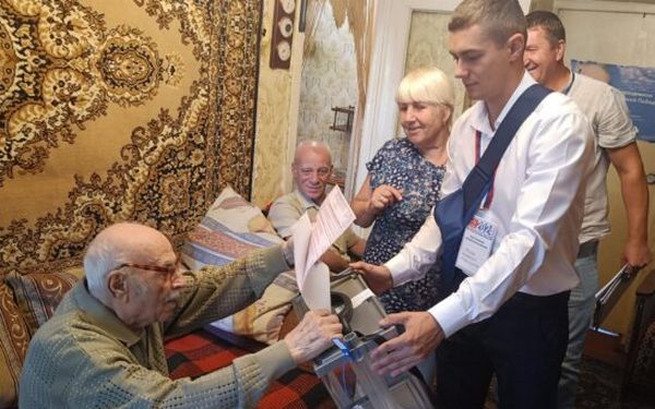 99-летний участник и Ветеран Великой Отечественной войны проголосовал на выборах