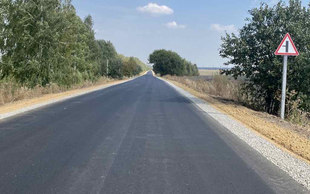 В Брянской области отремонтирован участок дороги Стародуб-Нижнее