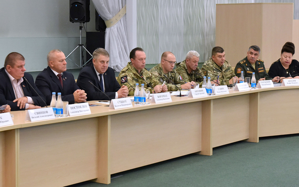 На Брянщине бойцам отряда «БАРС-Брянск» установят меры социальной поддержки