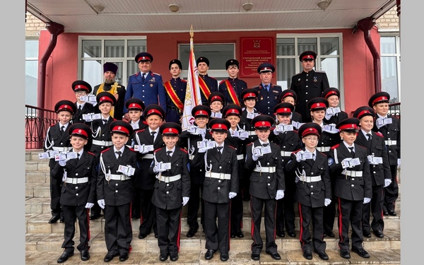 Воспитанники Стародубского кадетского казачьего корпуса дали присягу на верность Родине