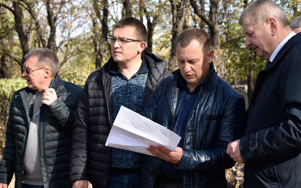 Заместитель Губернатора Брянской области Николай Симоненко проинспектировал соцобъекты в Брянке