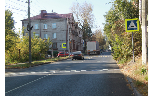 В рамках нацпроекта в Брянске отремонтировали дорогу по улице Урицкого