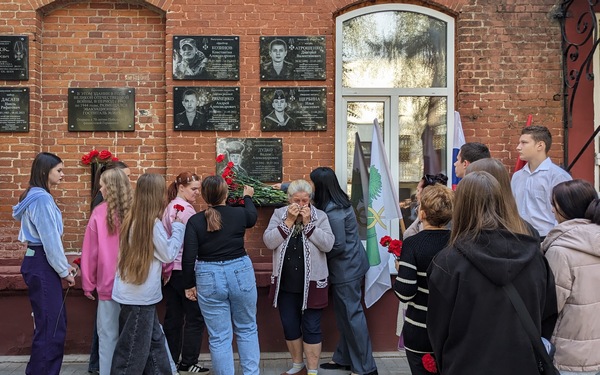 Навечно молодые