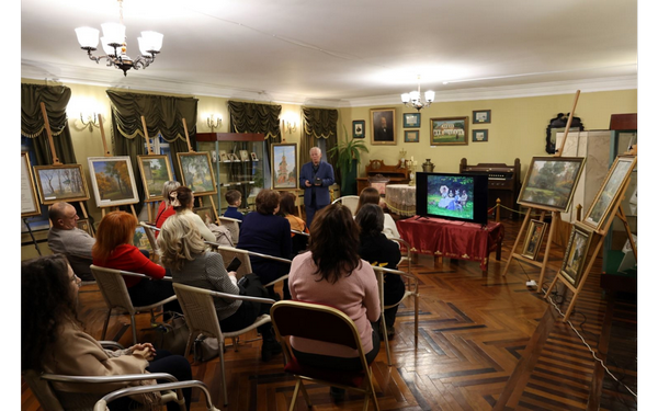 Всероссийская акция «Ночь искусств» прошла в брянском музее Тютчева «Овстуг»