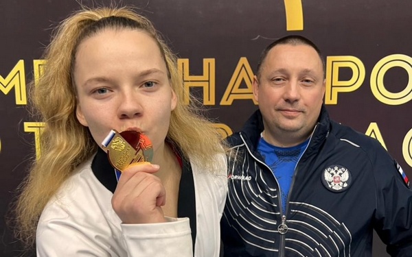 Брянская спортсменка Кристина Адебайо победила на чемпионате России по тхэквондо
