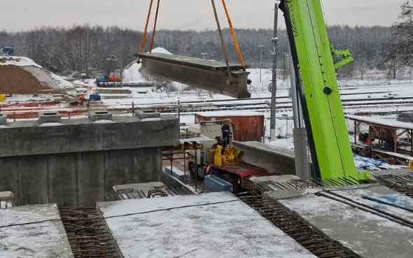 Продолжается капремонт путепровода через железнодорожные пути в брянской Унече 