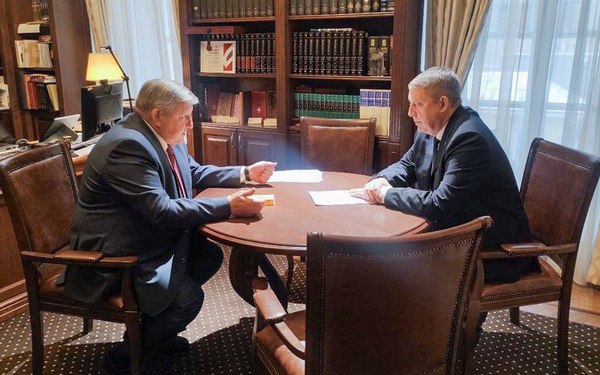 Губернатор Брянщины Александр Богомаз провёл рабочую встречу с Николаем Овсиенко