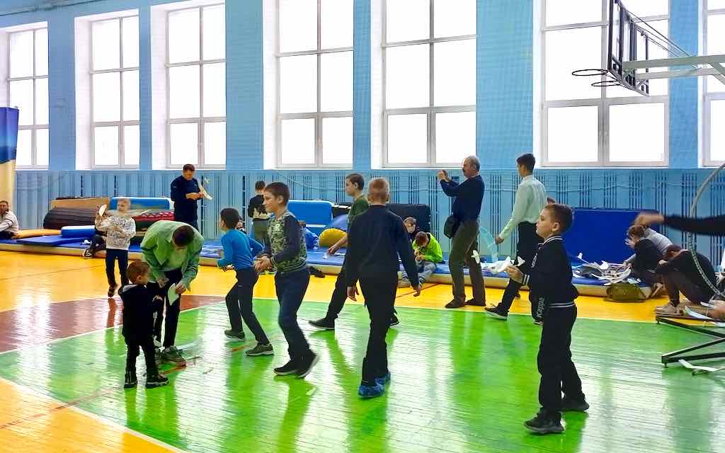 В Брянске соревновались юные авиамоделисты