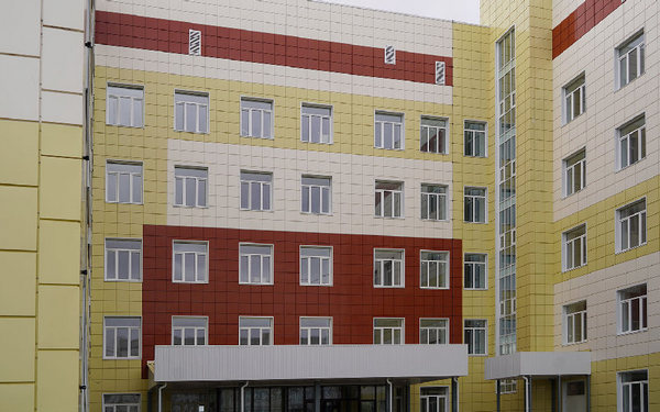 В Брянске к открытию готовится новая поликлиника на 800 посещений в смену