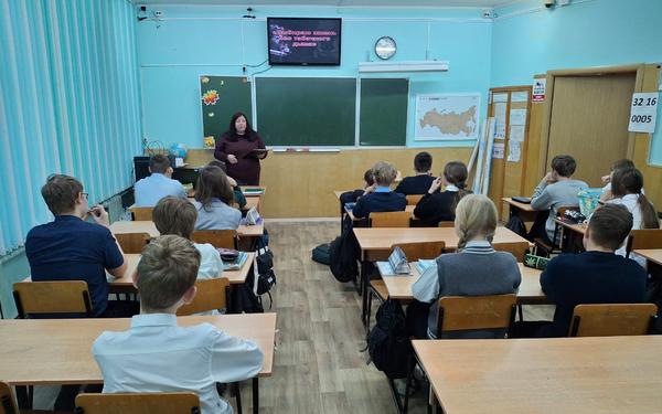 Брянские библиотекари рассказали школьникам о вреде курения