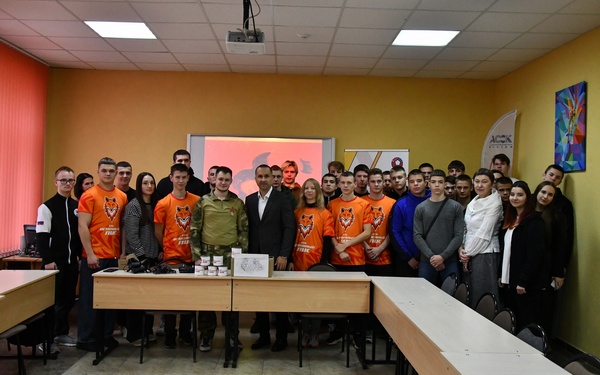 Брянские студенты встретились с героем СВО