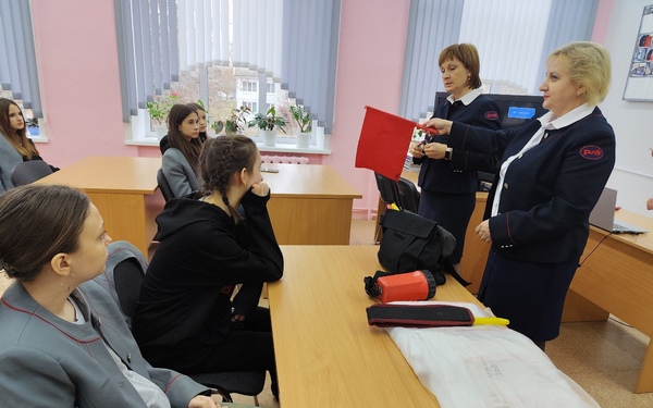 В унечском техникуме отраслевых технологий и транспорта провели профпробы для школьников