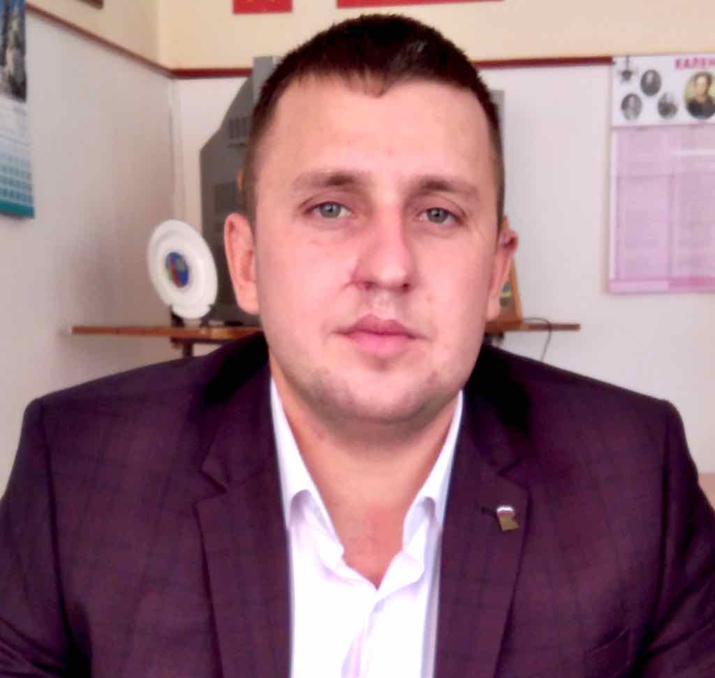 Выпускник Дубровский школы № 1 Александр Лапутин стал участником программы «Время героев»