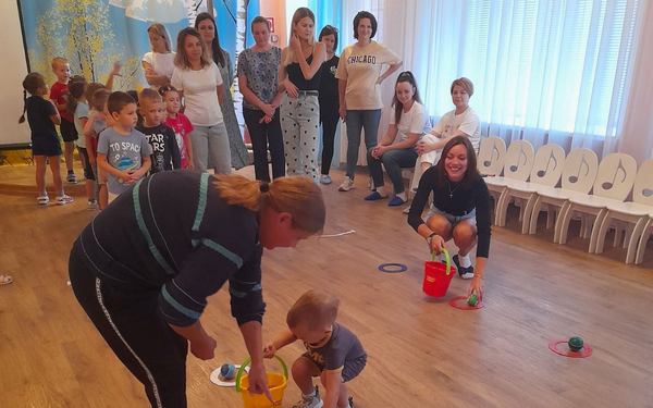 Брянские дошкольники вышли на старты вместе с мамами