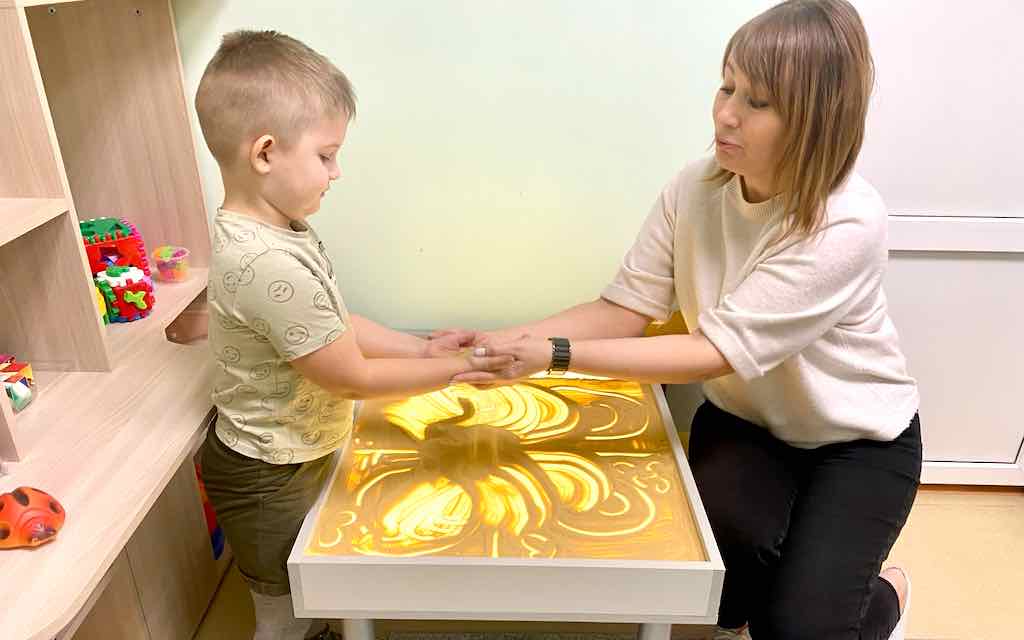 Строя свой мир в песочнице