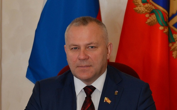 Прямую линию Президента России прокомментировал председатель облдумы Валентин Суббот