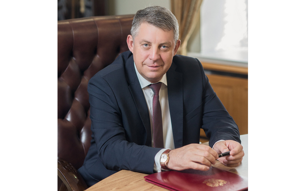 Александр Богомаз продолжит работу в Высшем совете партии «Единая Россия»