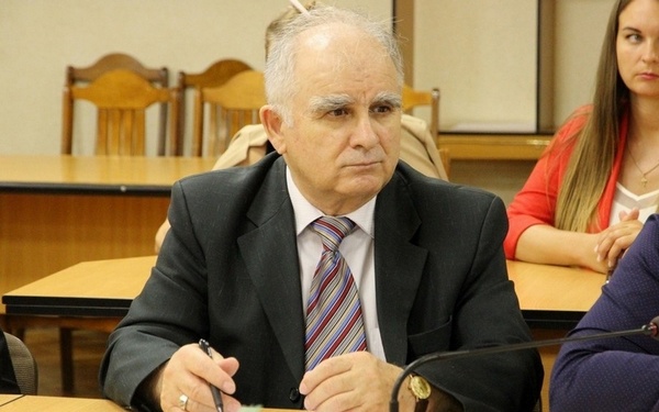 Служба по контракту — почётная миссия