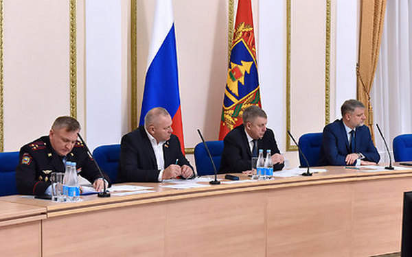 В Брянской области прошло заседание комиссии по противодействию незаконному обороту промышленной продукции