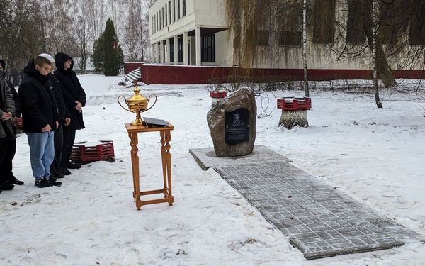 В Новозыбковском филиале Брянского госагроуниверситета состоялось открытие памятного знака меценату князю Николаю Долгорукову