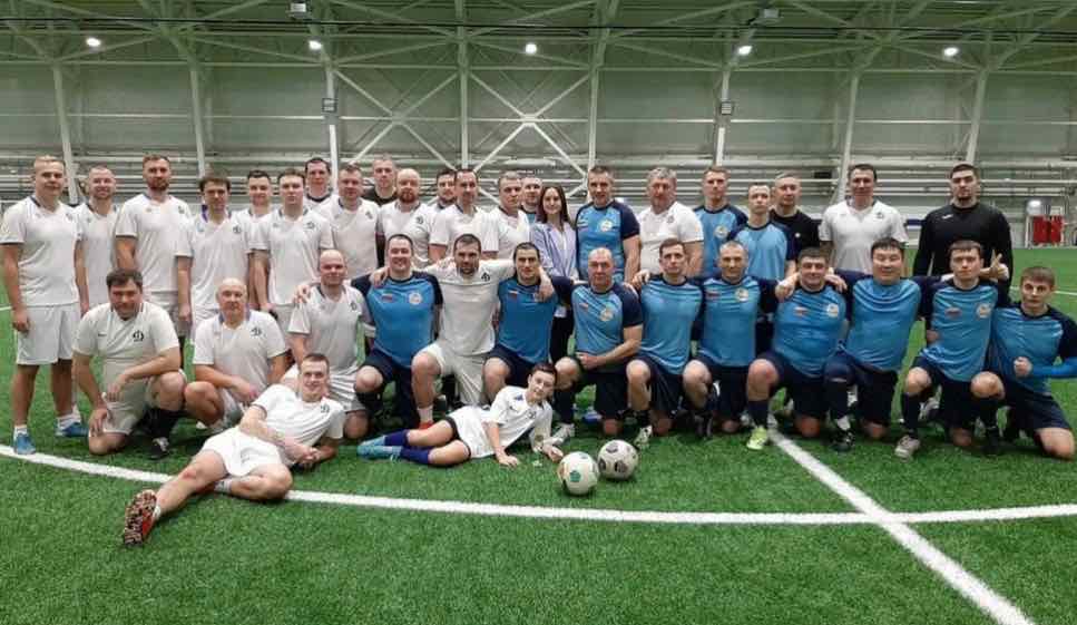 В Брянске состоялся благотворительный товарищеский футбольный матч