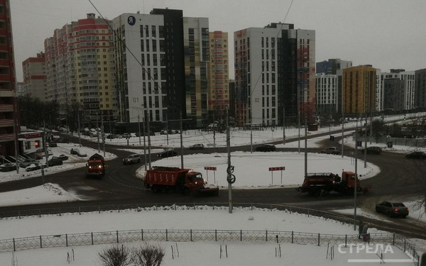 В Брянске продолжается ликвидация последствий снегопада