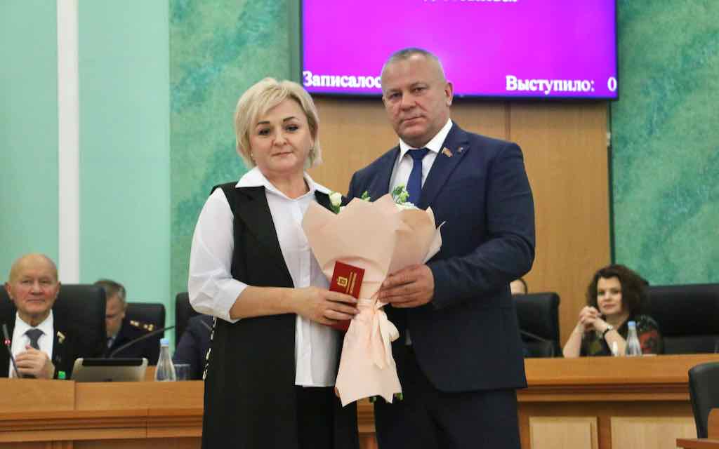 Двум брянским деятелям культуры присвоено звание заслуженных работников