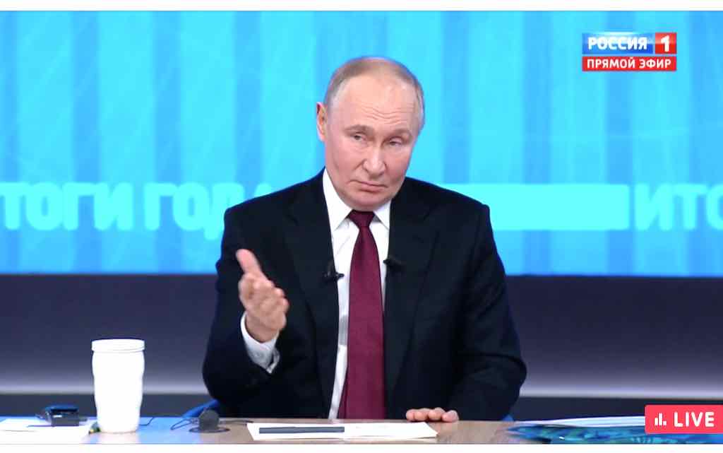 Президент Владимир Путин рассказал про работу Фонда «Защитники Отечества»