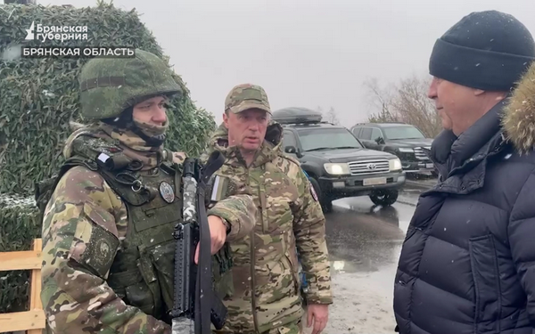 Губернатор Александр Богомаз побывал у бойцов «БАРС-Брянск»