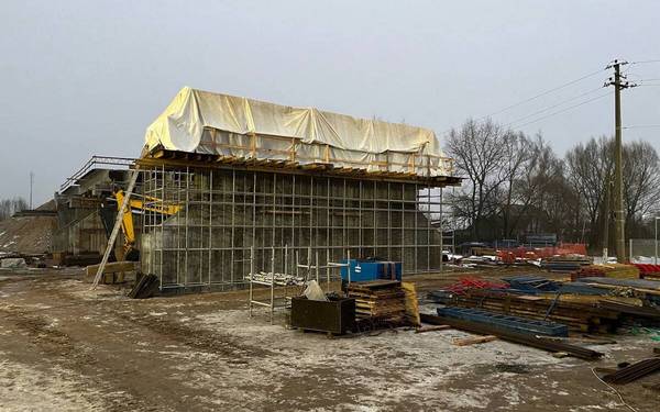 В Унече Брянской области капитально ремонтируют путепровод