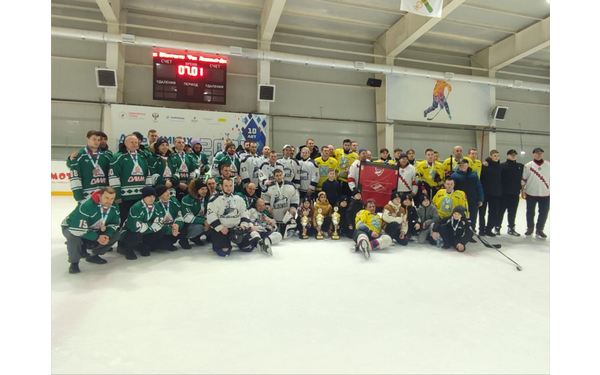 В Новозыбкове прошёл Рождественский хоккейный турнир на Кубок «Спартака»