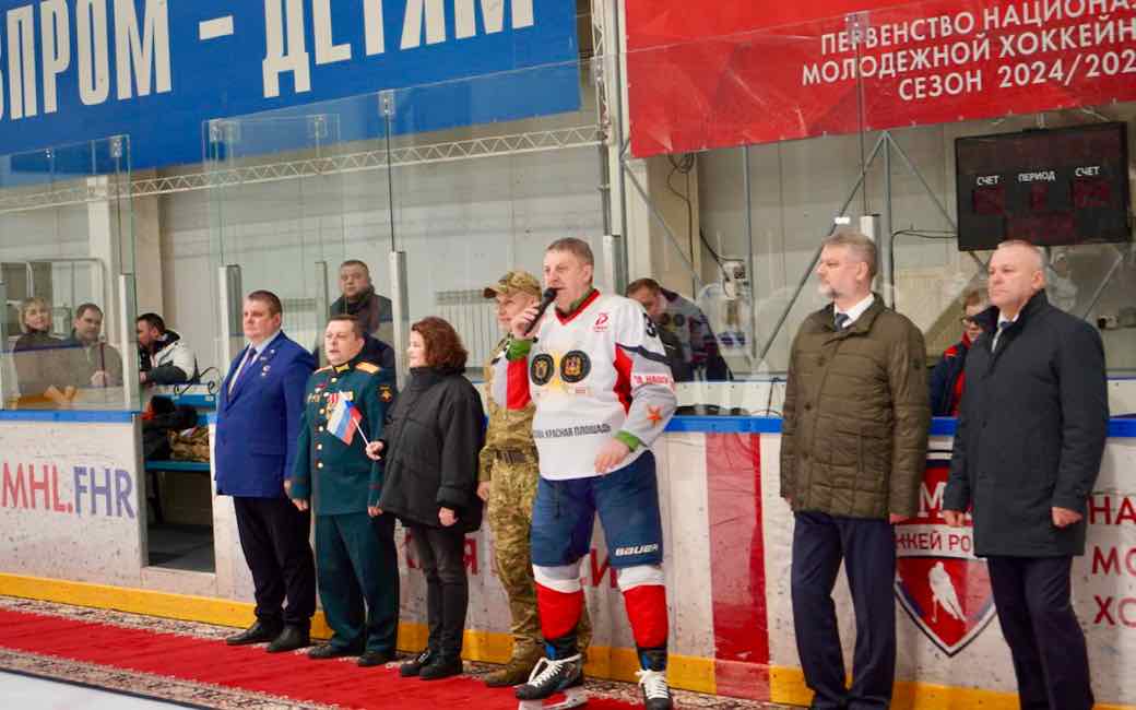 Ко Дню студента в Ледовом дворце «Брянск» состоялся товарищеский матч по хоккею