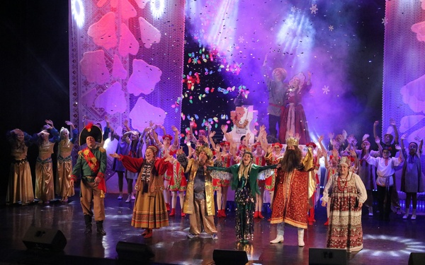 В губернаторском Дворце имени Ю.А. Гагарина в Брянске завершились новогодние представления 