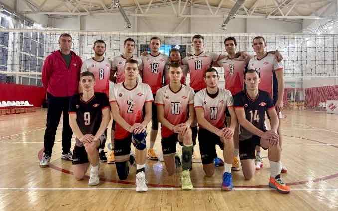 Брянский «Спартак» вышел в четвертьфинал первенства России по волейболу