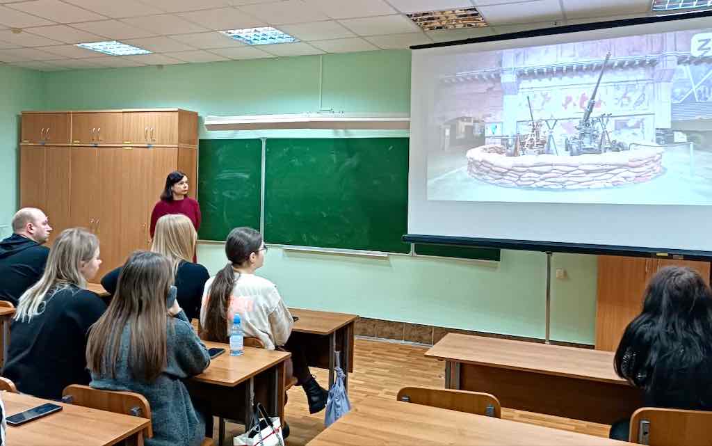  Общество «Знание» организовало в БГТУ  видеолекцию о снятии блокады Ленинграда